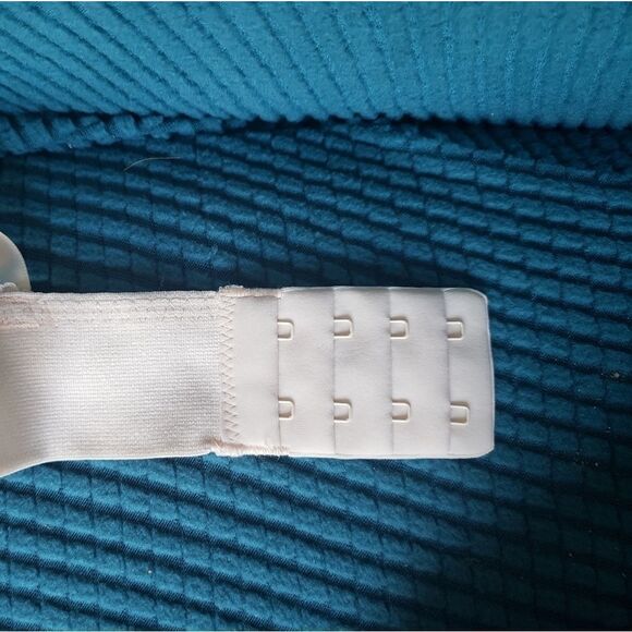 5/$25 Iris & Lilly lace bow bralette size small - Picture 5 of 6